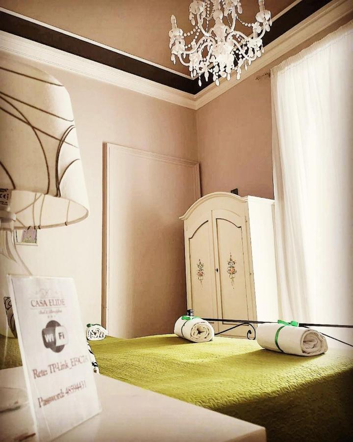 Casa Elide Bed & Breakfast คาตาเนีย ภายนอก รูปภาพ
