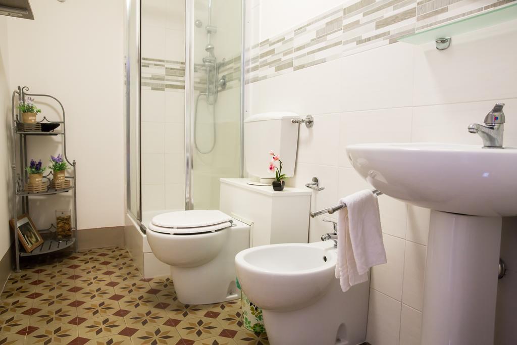 Casa Elide Bed & Breakfast คาตาเนีย ภายนอก รูปภาพ