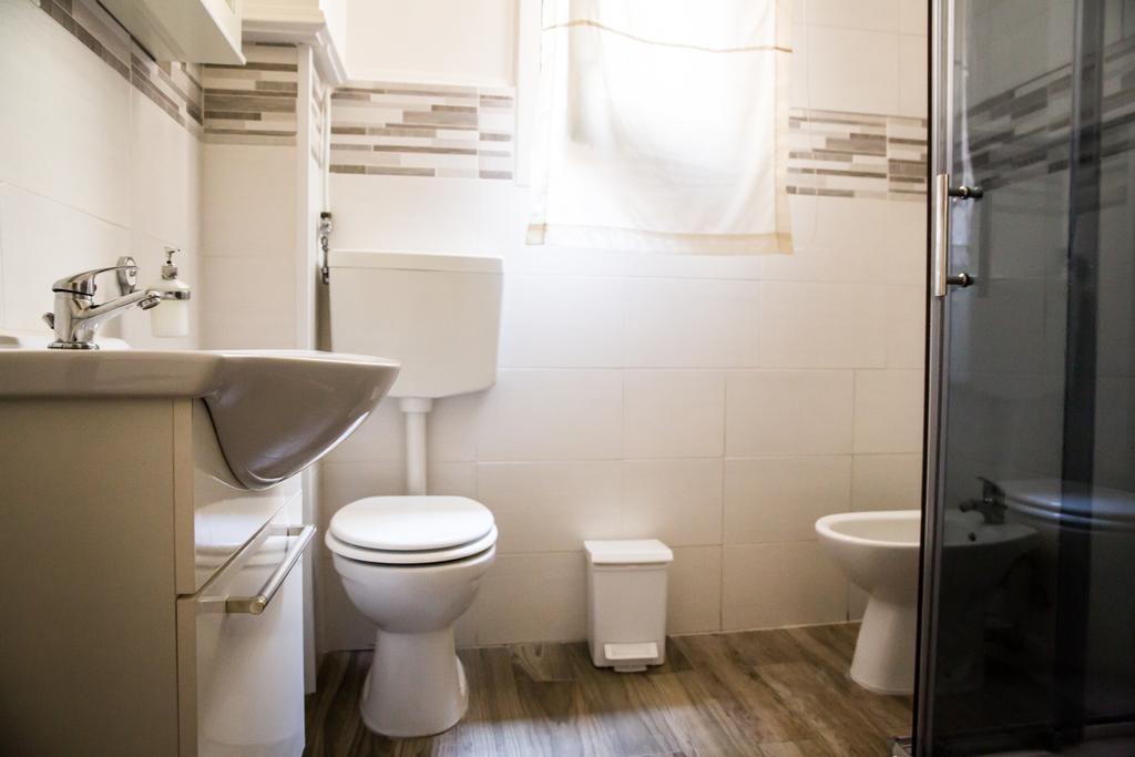 Casa Elide Bed & Breakfast คาตาเนีย ภายนอก รูปภาพ